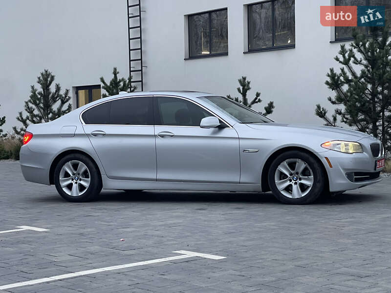 Седан BMW 5 Series 2013 в Луцьку