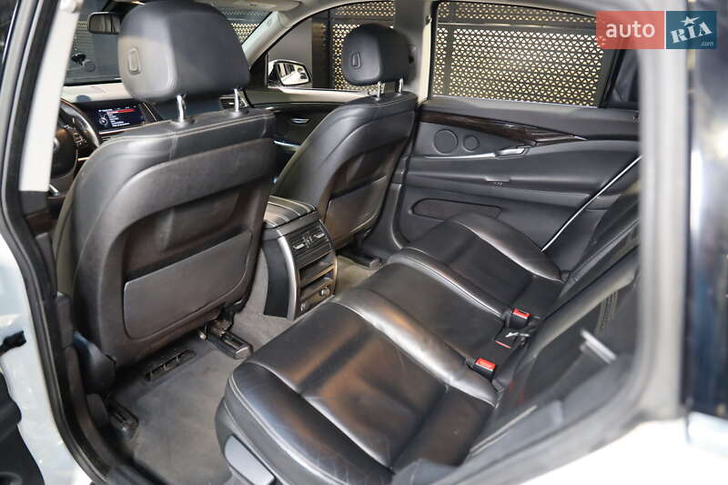 Универсал BMW 5 Series 2015 в Луцке фото 25 Универсал BMW 5 Series 2015 в Луцке