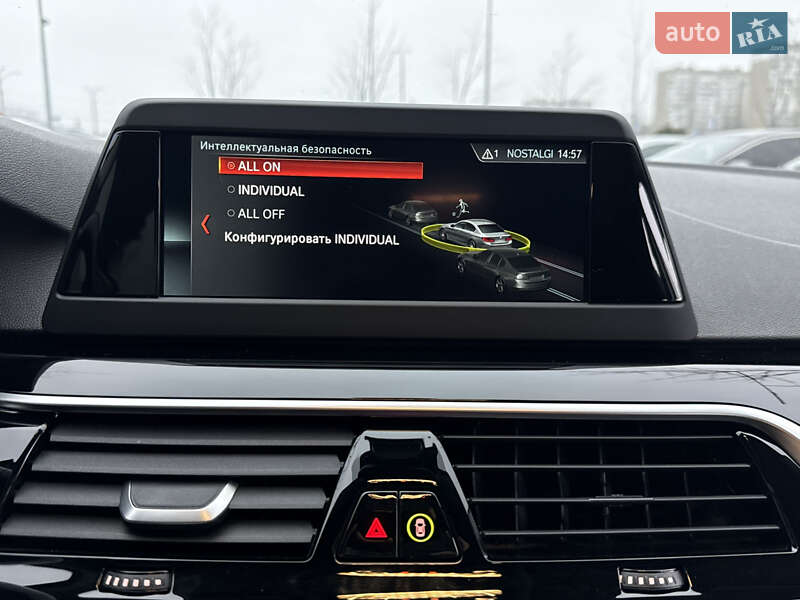 Седан BMW 5 Series 2018 в Києві фото 47 Седан BMW 5 Series 2018 в Києві