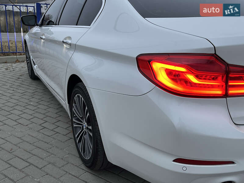 Седан BMW 5 Series 2017 в Ковеле