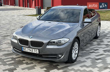 Седан BMW 5 Series 2013 в Львові