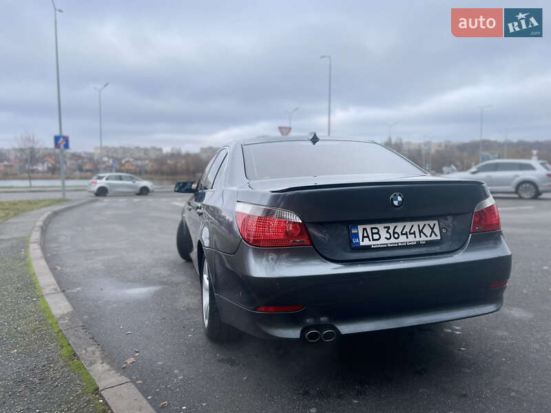 Седан BMW 5 Series 2003 в Виннице