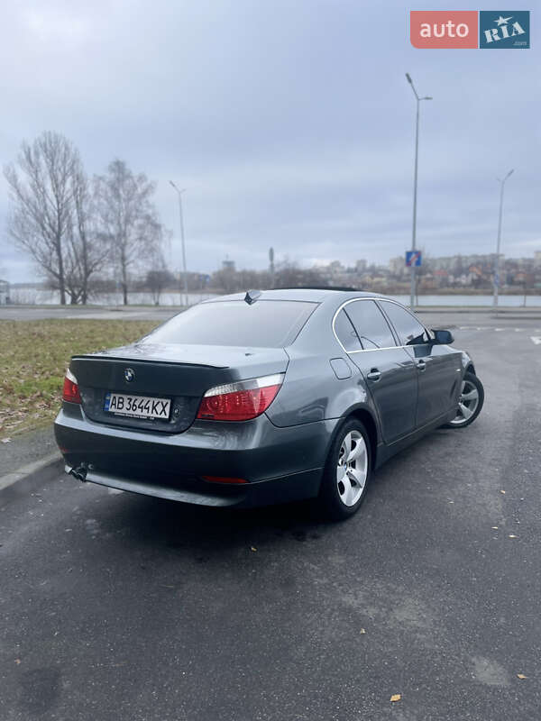 Седан BMW 5 Series 2003 в Виннице
