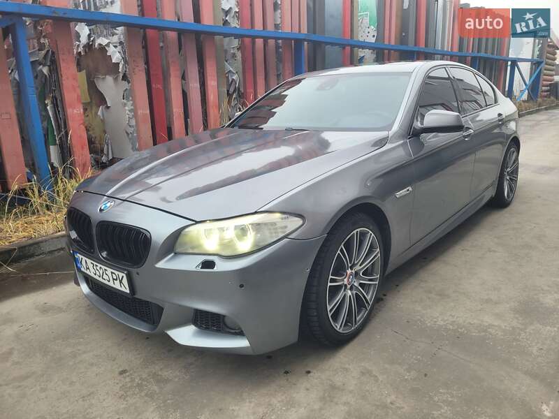 BMW 5 Series 2012 BMW 5 Series 2012