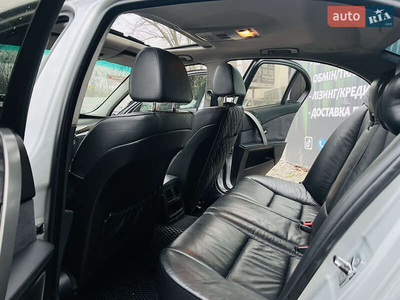 Седан BMW 5 Series 2004 в Харкові