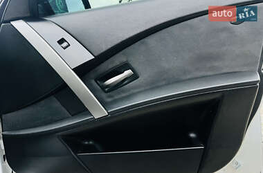 Седан BMW 5 Series 2004 в Харкові