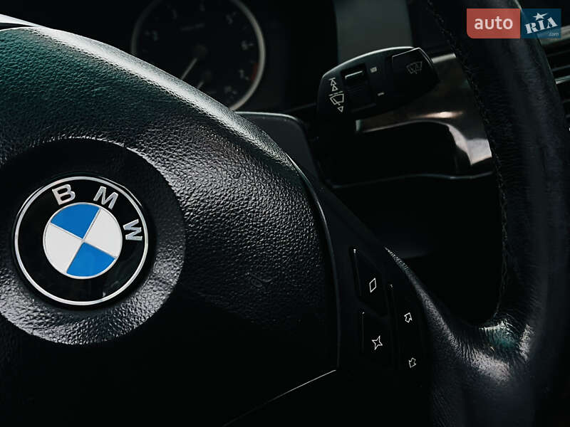 Седан BMW 5 Series 2004 в Харкові