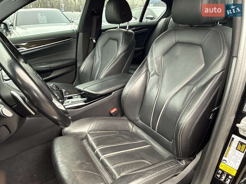 Седан BMW 5 Series 2017 в Киеве