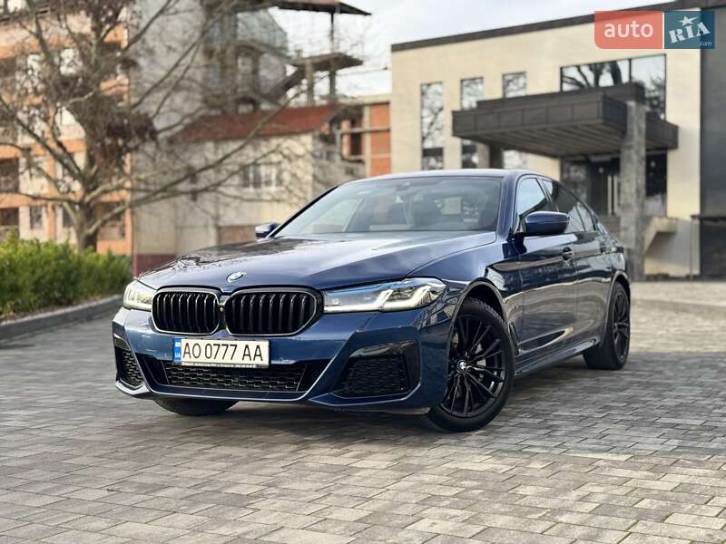 Седан BMW 5 Series 2021 в Мукачево