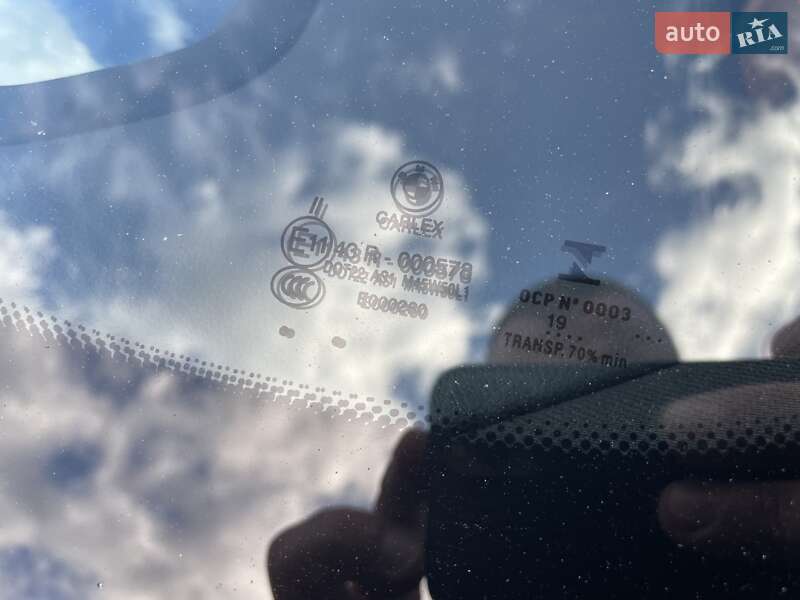 Седан BMW 5 Series 2019 в Черновцах