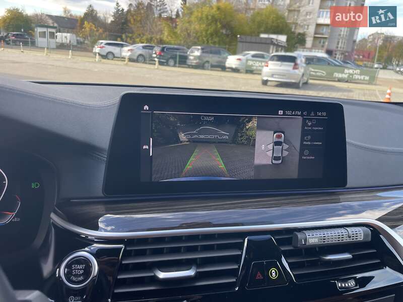 Седан BMW 5 Series 2019 в Черновцах