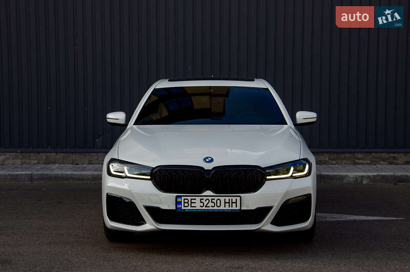 Седан BMW 5 Series 2022 в Миколаєві