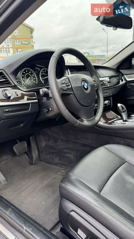 Седан BMW 5 Series 2014 в Киеве