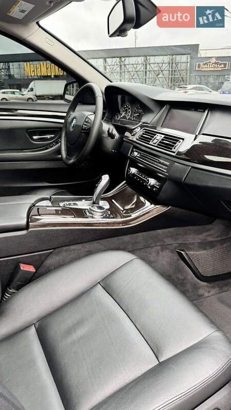 Седан BMW 5 Series 2014 в Киеве