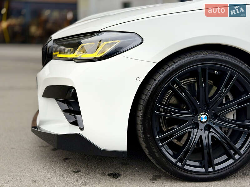 Седан BMW 5 Series 2020 в Дніпрі