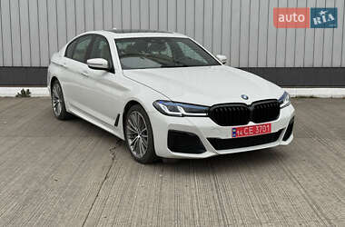 Седан BMW 5 Series 2018 в Черновцах