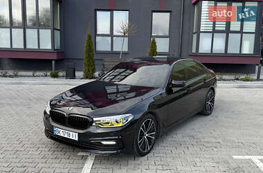 Седан BMW 5 Series 2016 в Рівному
