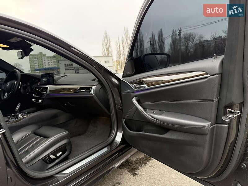 Седан BMW 5 Series 2018 в Хмельницком фото 27 Седан BMW 5 Series 2018 в Хмельницком