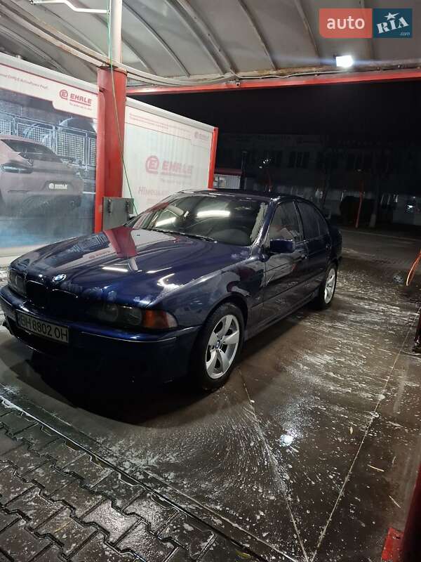 BMW 5 Series 1999