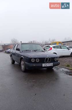 Седан BMW 5 Series 1984 в Харькове