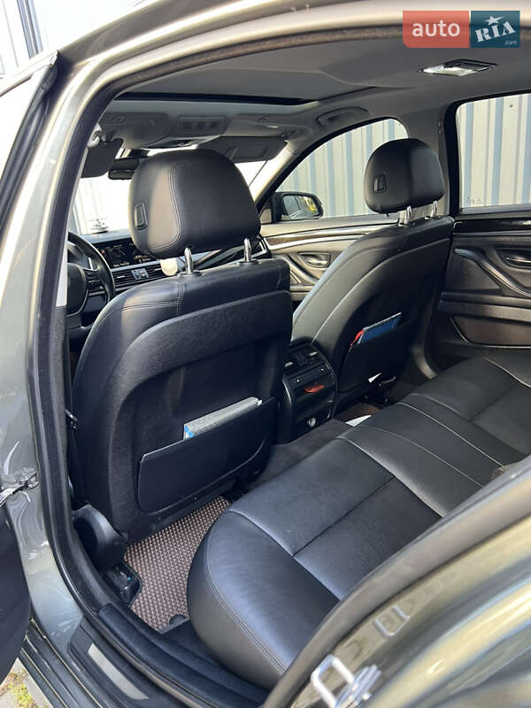Седан BMW 5 Series 2014 в Львове фото 6 Седан BMW 5 Series 2014 в Львове