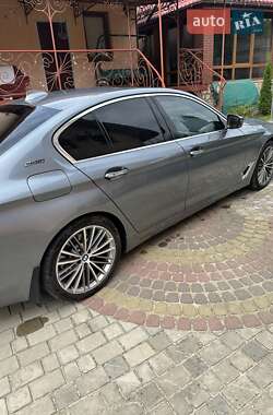 Седан BMW 5 Series 2017 в Львові