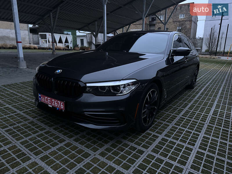 Седан BMW 5 Series 2018 в Львові