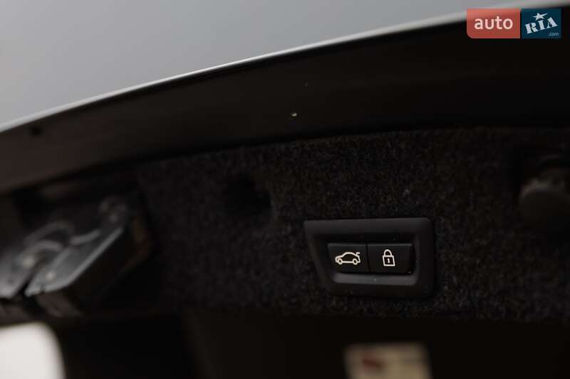 Седан BMW 5 Series 2012 в Буче фото 24 Седан BMW 5 Series 2012 в Буче