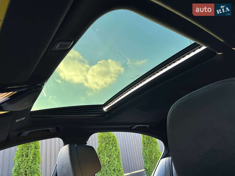 Седан BMW 5 Series 2017 в Днепре