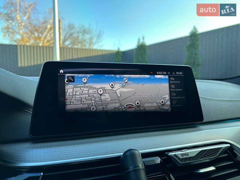 Седан BMW 5 Series 2017 в Днепре