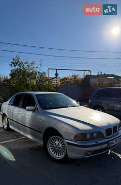 Седан BMW 5 Series 1996 в Одессе