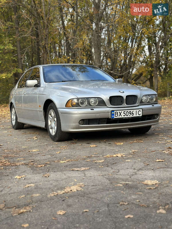 BMW 5 Series 2003