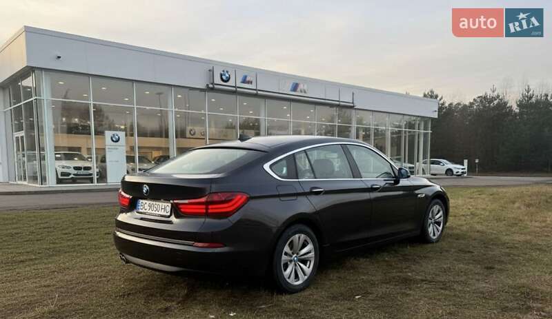 Седан BMW 5 Series 2015 в Шептицькому