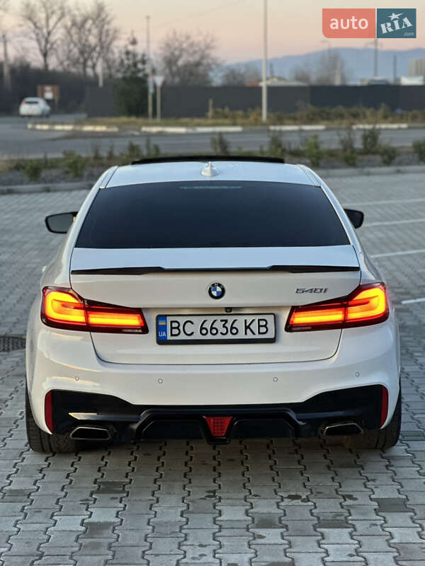 Седан BMW 5 Series 2018 в Ужгороді фото 15 Седан BMW 5 Series 2018 в Ужгороді