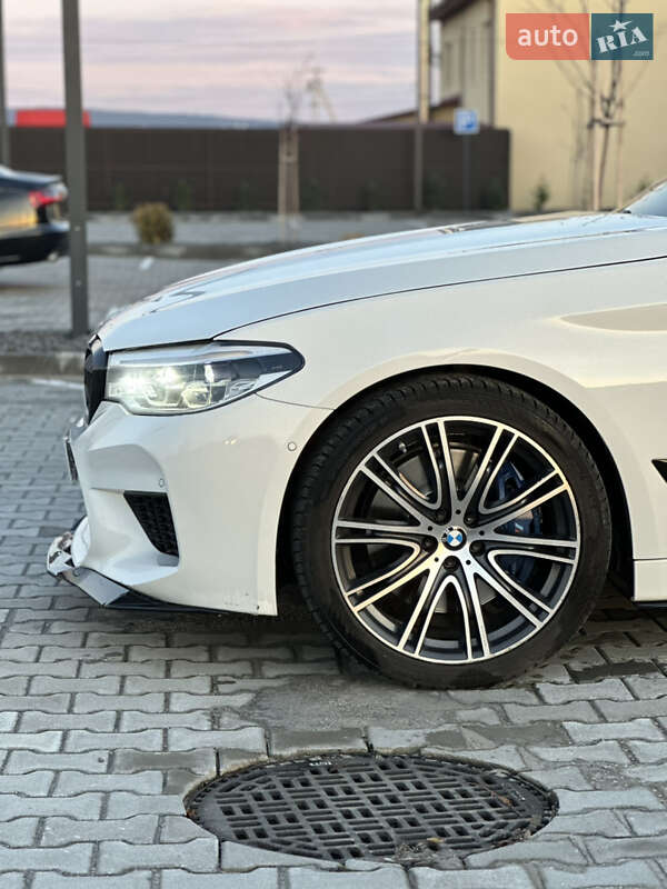 Седан BMW 5 Series 2018 в Ужгороді фото 20 Седан BMW 5 Series 2018 в Ужгороді