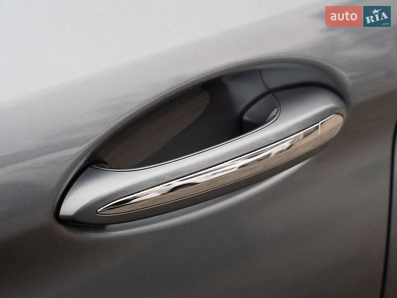 Седан BMW 5 Series 2017 в Одессе