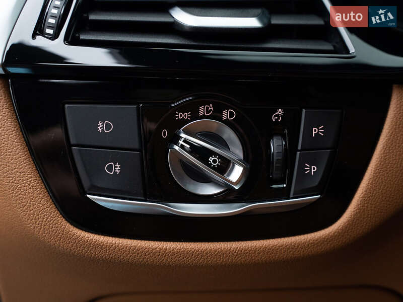 Седан BMW 5 Series 2017 в Одессе