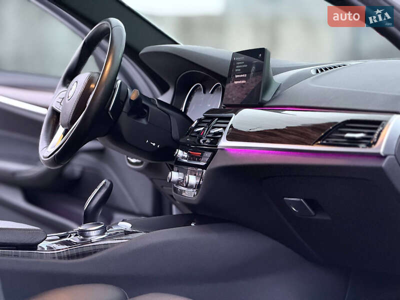 Седан BMW 5 Series 2017 в Днепре