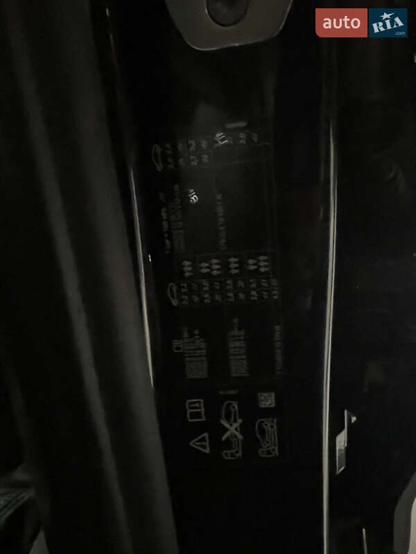 Седан BMW 5 Series 2017 в Львове