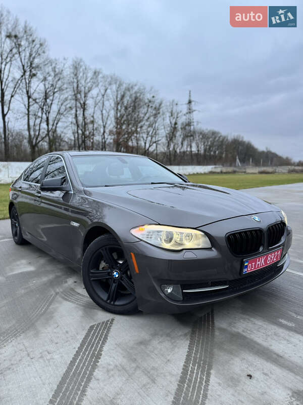 BMW 5 Series 2012