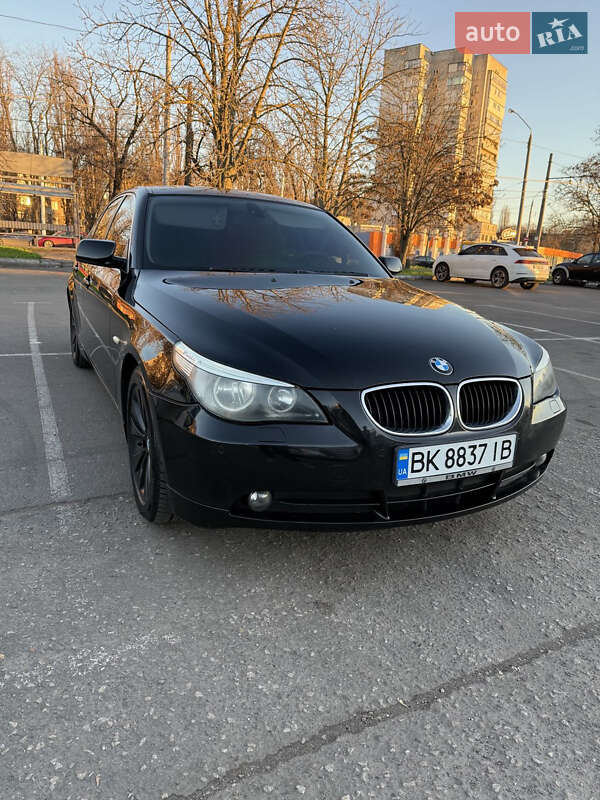 BMW 5 Series 2004