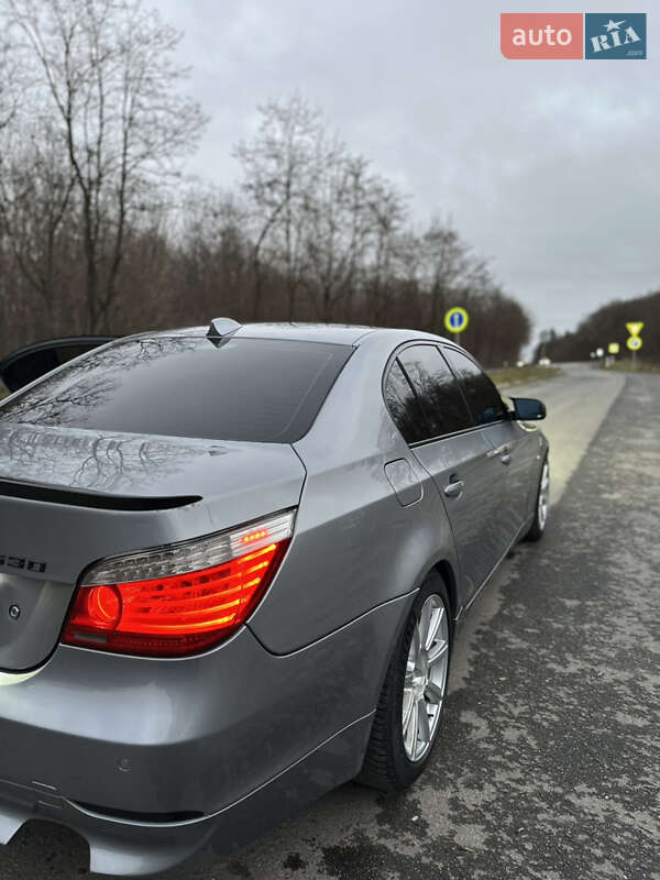 Седан BMW 5 Series 2003 в Хмельницком