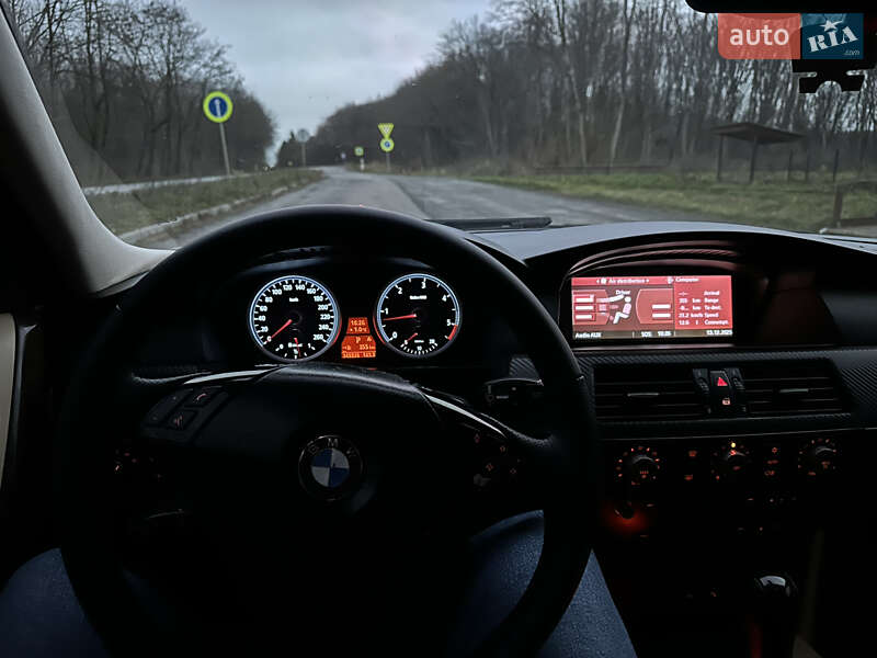 Седан BMW 5 Series 2003 в Хмельницком