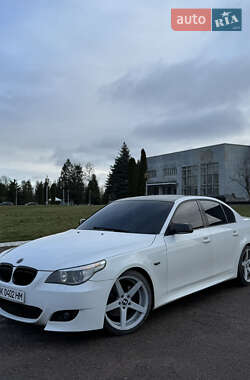 Седан BMW 5 Series 2009 в Рівному