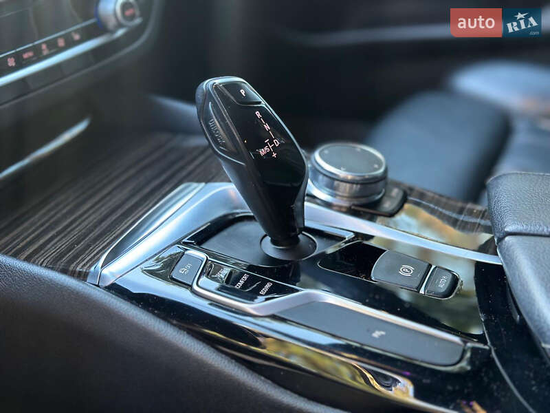 Седан BMW 5 Series 2018 в Львові фото 20 Седан BMW 5 Series 2018 в Львові