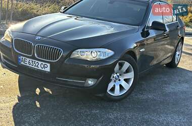 Седан BMW 5 Series 2012 в Мукачево