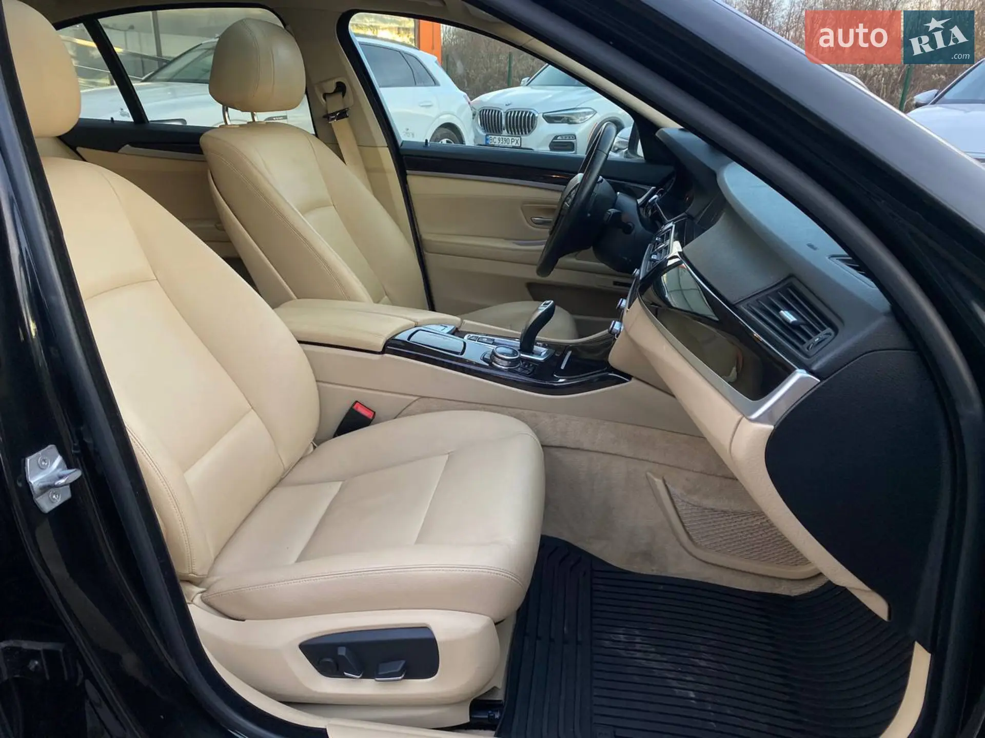 2013 BMW 5er - мініатюра 26