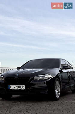 Седан BMW 5 Series 2013 в Ужгороде