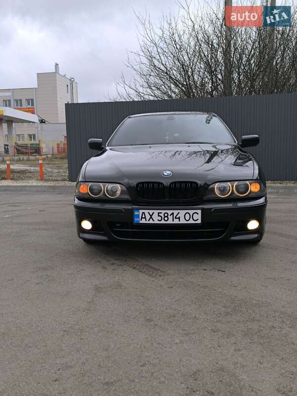 BMW 5 Series 2002 BMW 5 Series 2002