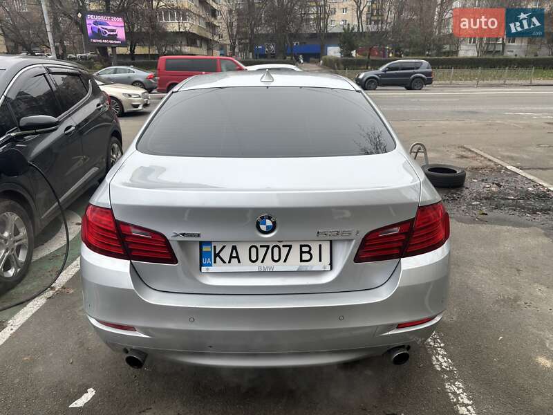 Седан BMW 5 Series 2014 в Киеве
